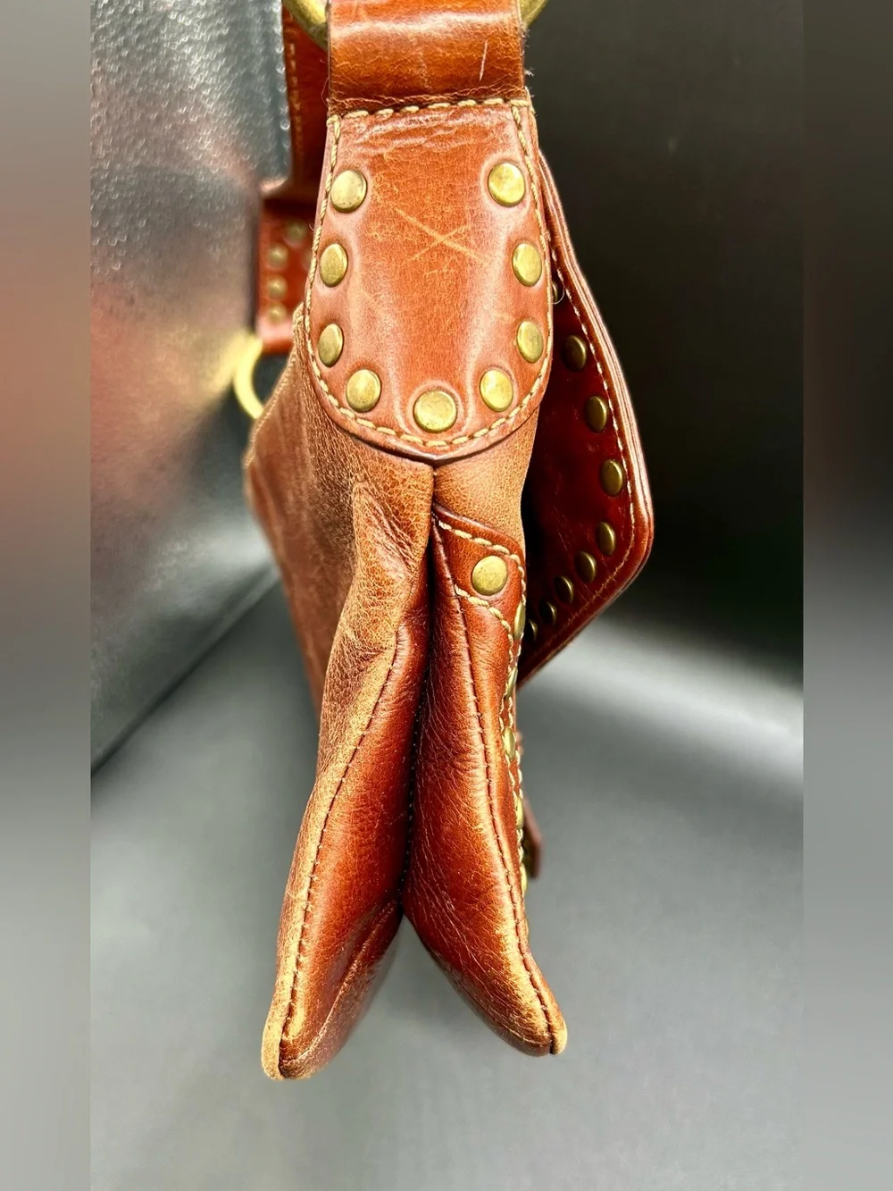 VINTAGE VIA SPIGA Shoulder Bag Tan-Cognac Leather.
